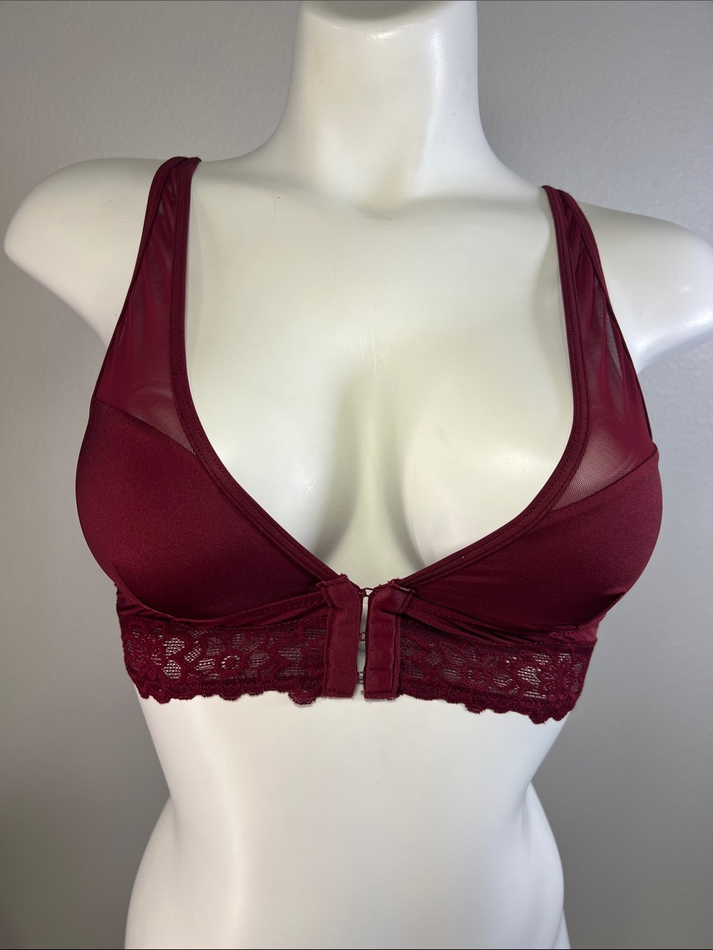 aerie Front-Close Lace Bralette in Burgundy SMALL